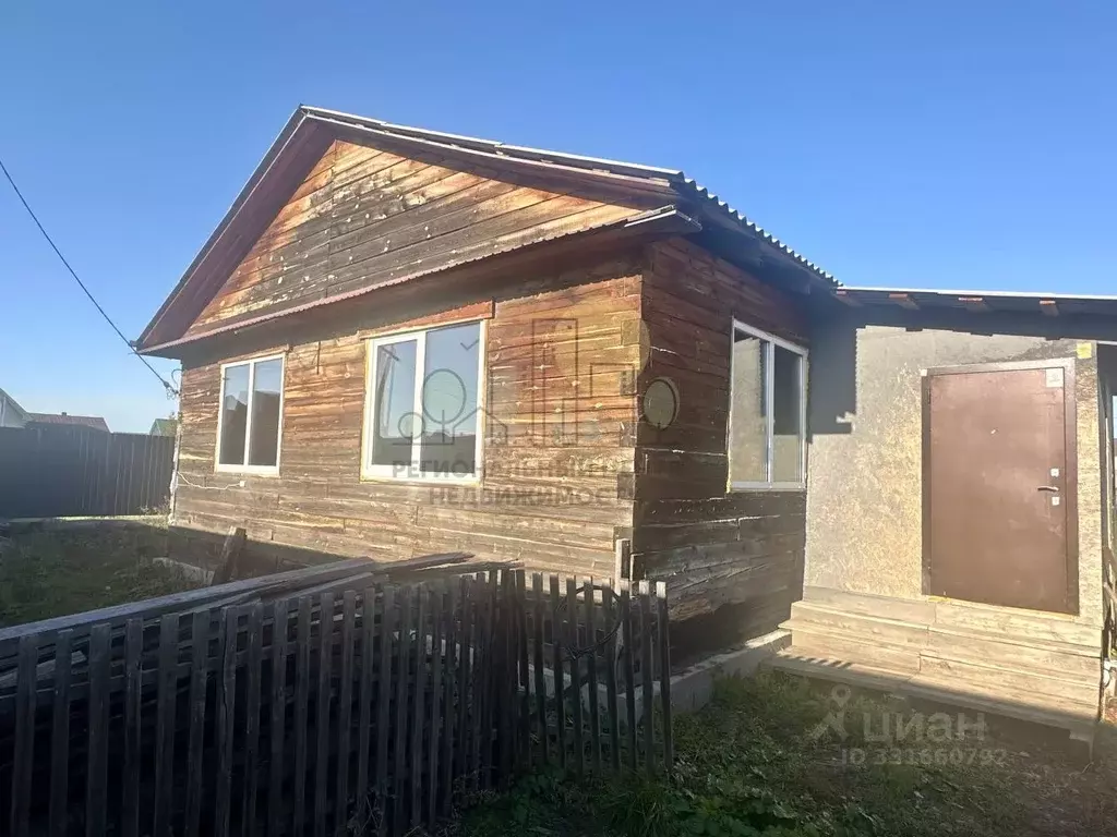 Дом в Иркутская область, Иркутский муниципальный округ, д. Грановщина ... - Фото 1