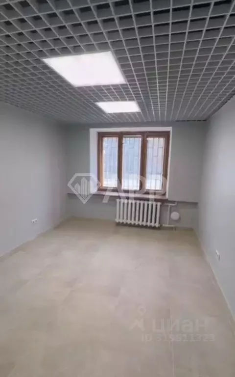 Помещение свободного назначения в Татарстан, Казань ул. Короленко, 52а ... - Фото 1