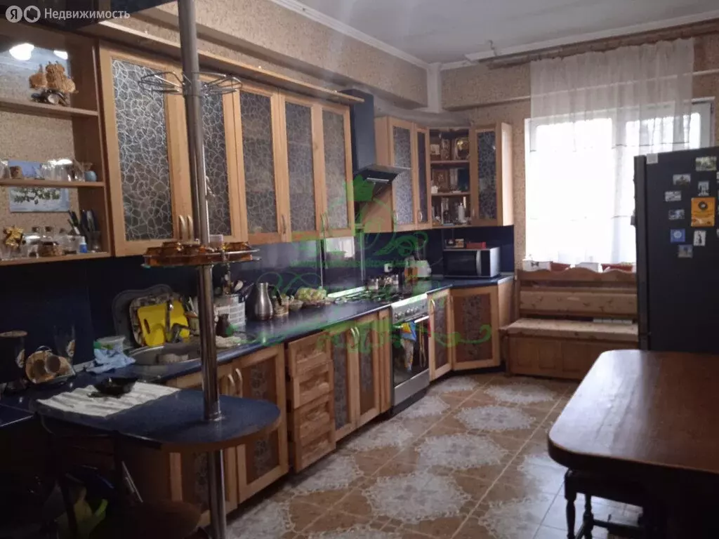 Дом в Крымск, улица Кирова (291.9 м) - Фото 2