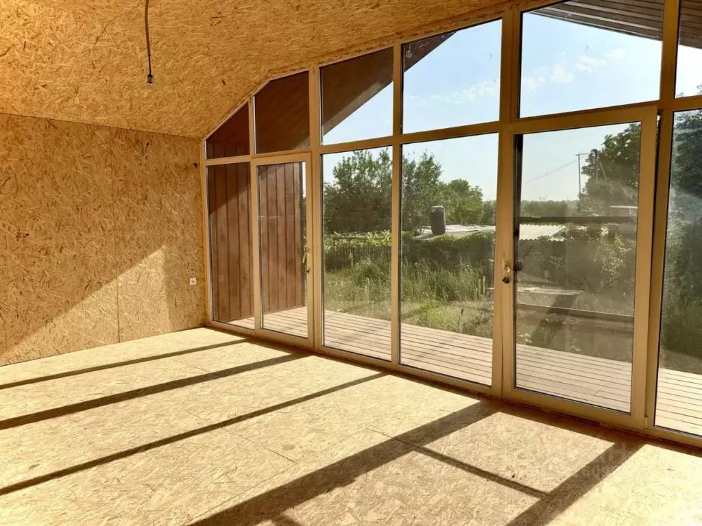 Дом в Волгоградская область, Волгоград Мичуринец СНТ, № 2 массив,  (66 ... - Фото 1