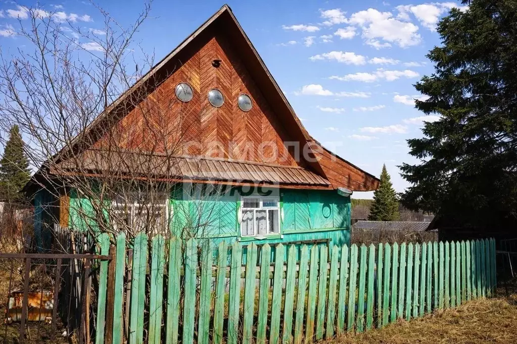 Дом в Челябинская область, Верхний Уфалей ул. Бакальская (19 м) - Фото 2