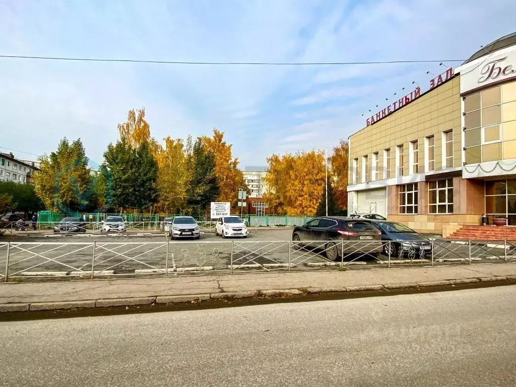 Помещение свободного назначения в Омская область, Омск ... - Фото 1
