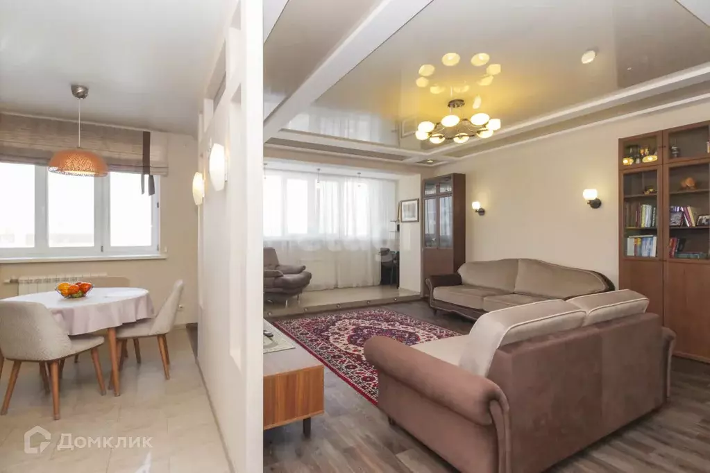 Продаётся 2-к квартира, 71.2 м - Фото 1