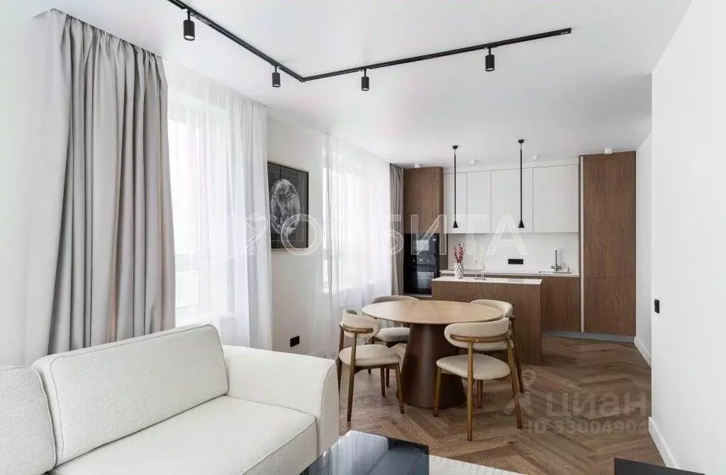 2-к кв. Тюменская область, Тюмень Харьковская ул., 72Б (64.9 м) - Фото 1