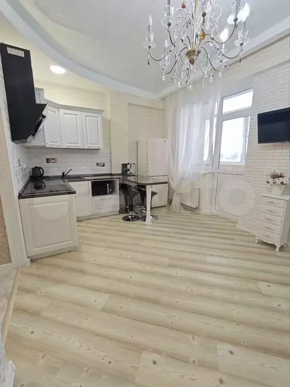Квартира-студия, 38 м, 6/17 эт. - Фото 0