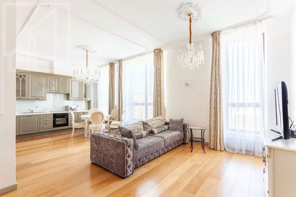 Свободной планировки кв. Москва 3-я Фрунзенская ул., 5к1 (170.0 м) - Фото 0
