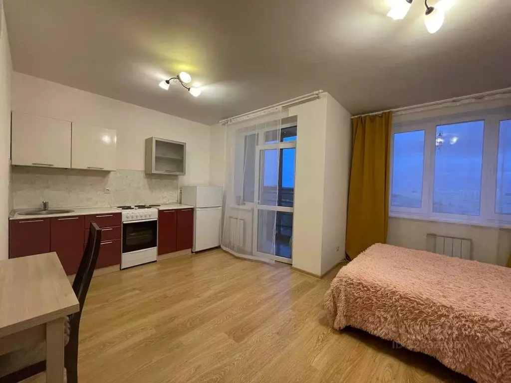 Студия Свердловская область, Екатеринбург ул. Индустрии, 66 (28.0 м) - Фото 1