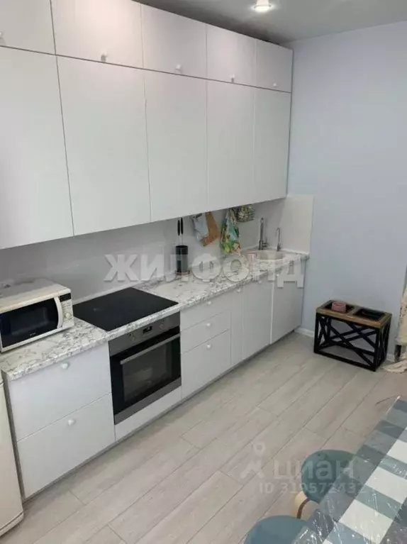 3-к кв. Кемеровская область, Белово 3-й мкр, 70 (62.0 м) - Фото 0