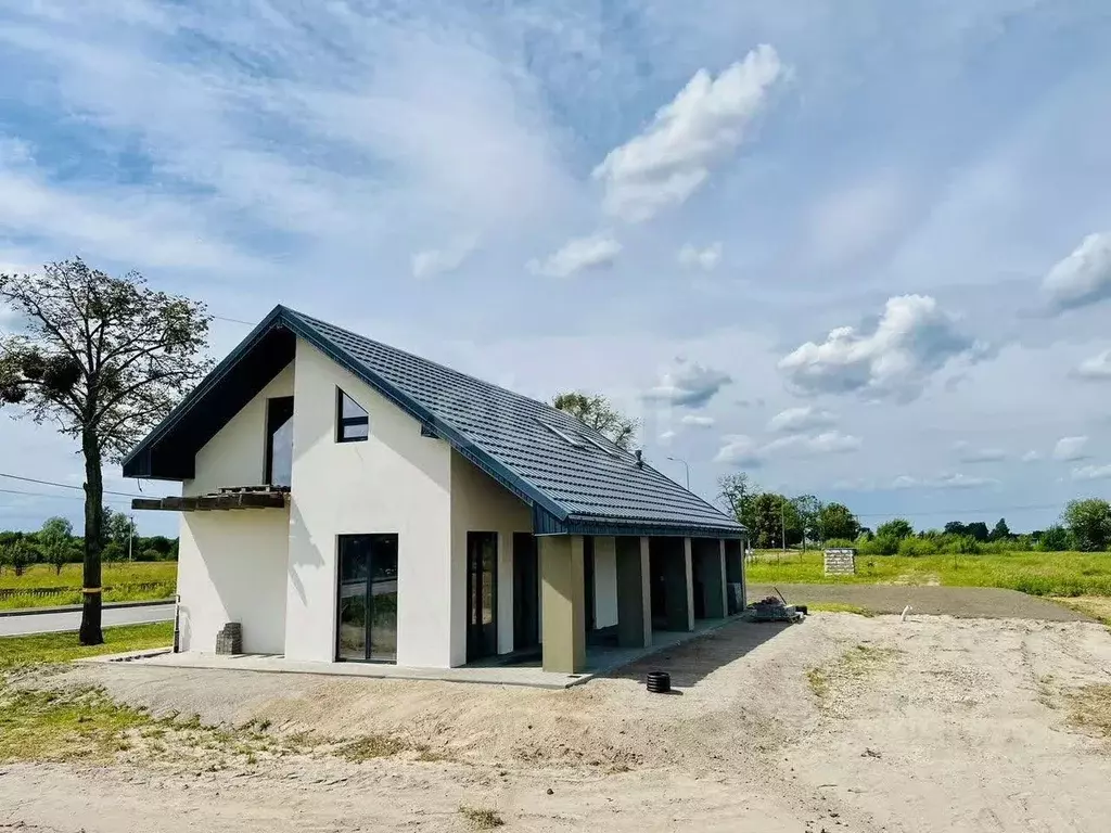 Дом в Калининградская область, Гурьевский муниципальный округ, пос. ... - Фото 1