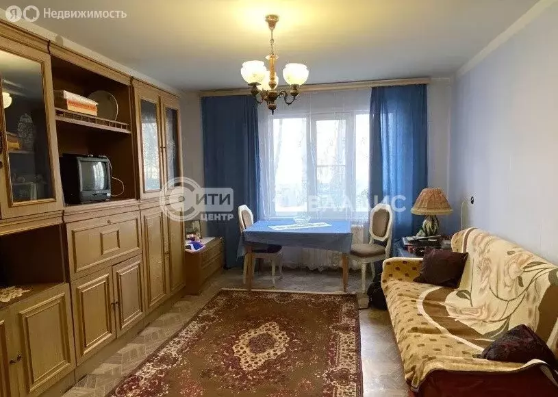 5-комнатная квартира: Воронеж, улица Артамонова, 16 (83 м) - Фото 0