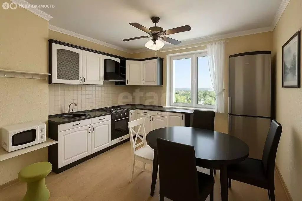 4-комнатная квартира: Тольятти, улица 70 лет Октября, 72 (89.7 м) - Фото 1