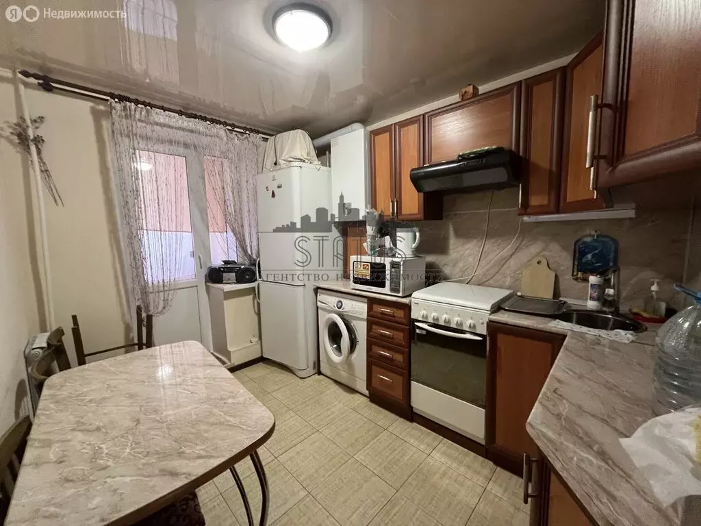 2-комнатная квартира: Ртищево, улица 60 лет Октября, 16 (44 м) - Фото 1