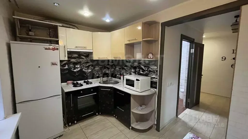 2-к кв. Оренбургская область, пос. Саракташ ул. Мира, 199 (57.2 м) - Фото 1