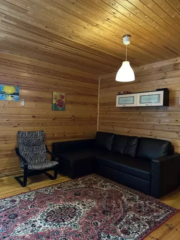 Дом в Калужская область, Тарусский район, Кузьмищево с/пос, д. ... - Фото 2