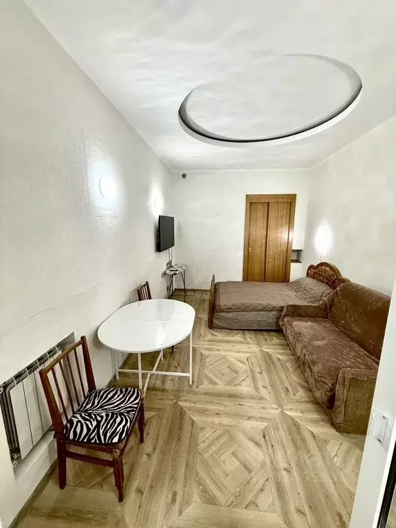 1-к кв. Крым, Ялта ул. Пальмиро Тольятти, 4 (22.0 м) - Фото 1