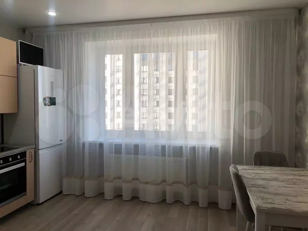 1-к. квартира, 37 м, 6/8 эт. - Фото 1