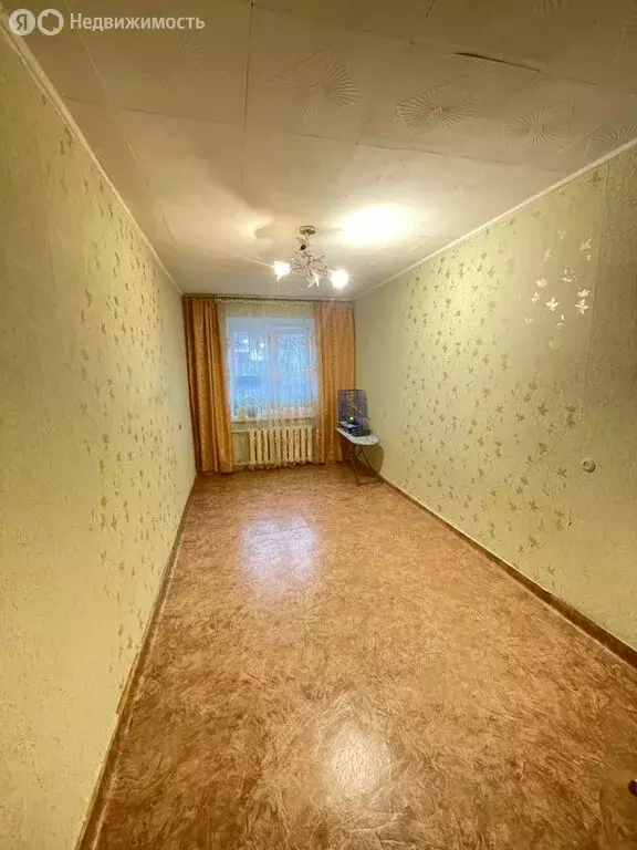 3-комнатная квартира: Комсомольск-на-Амуре, 66-й квартал, бульвар ... - Фото 2