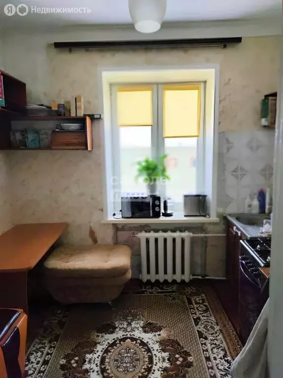 3-комнатная квартира: Ревда, улица Кирзавод, 6 (72.2 м) - Фото 2