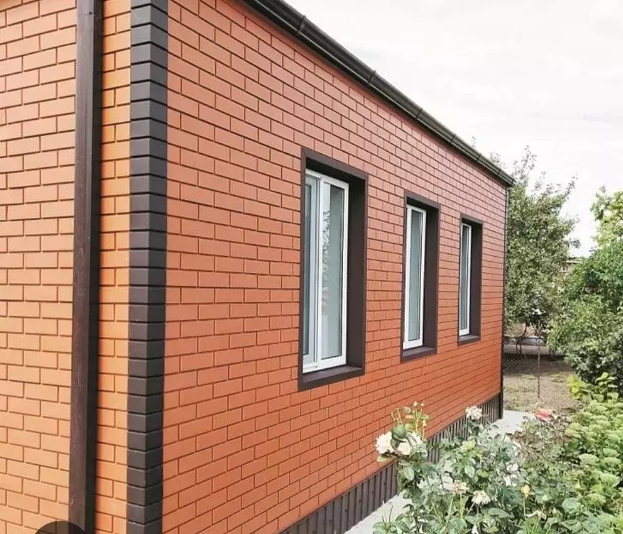 Дом в Краснодарский край, Ейский район, Кухаривское с/пос, с. ... - Фото 1