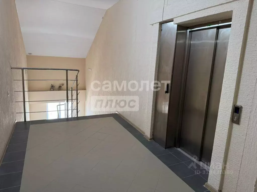 1-к кв. Краснодарский край, Геленджик Крымская ул., 22к1 (57.0 м) - Фото 1