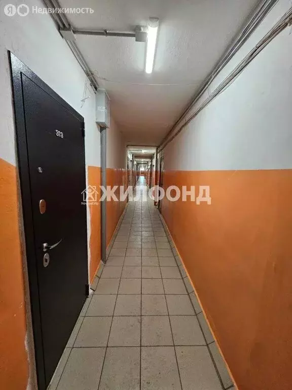 Квартира-студия: Кемерово, Октябрьский проспект, 42 (23 м) - Фото 1