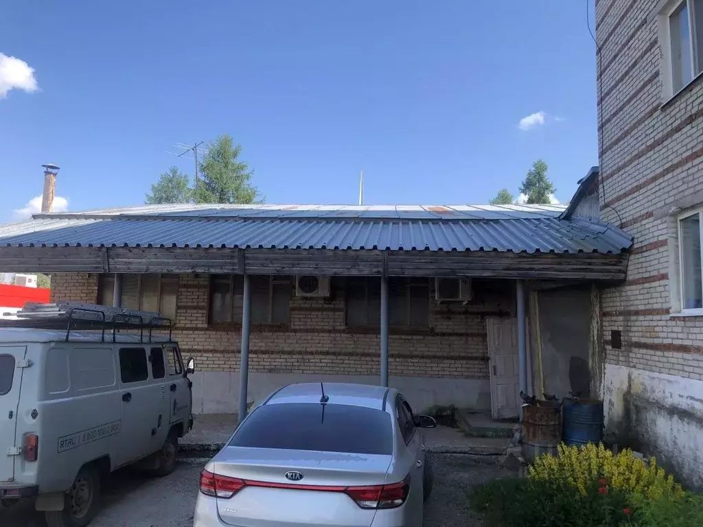 Помещение свободного назначения в Пермский край, Александровск ул. ... - Фото 2