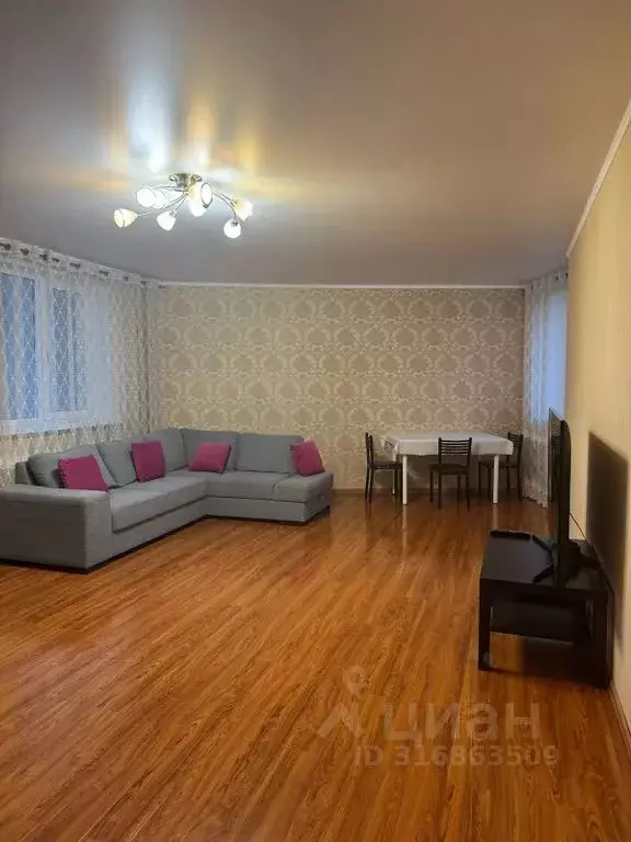 4-к кв. Татарстан, Казань просп. Ямашева, 51 (123.0 м) - Фото 0
