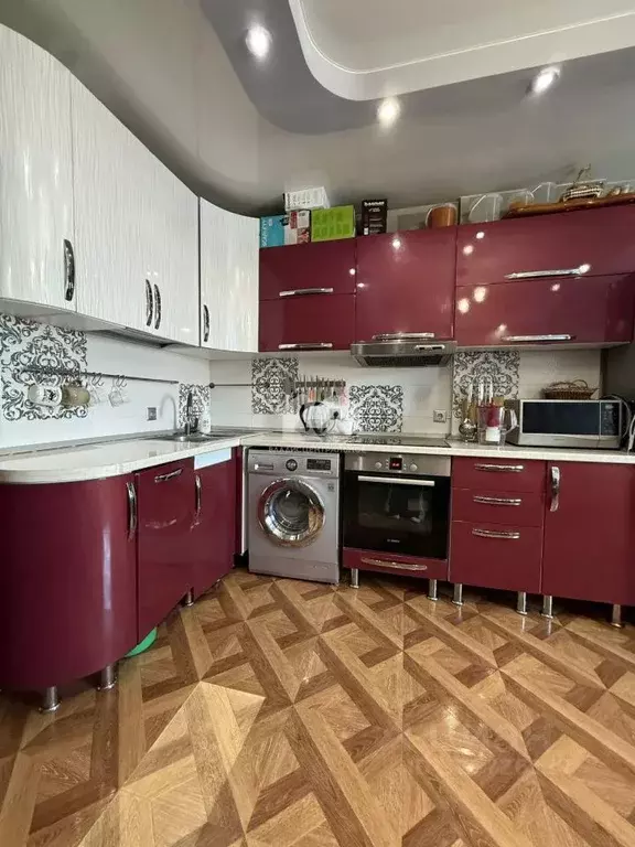 3-к кв. Новосибирская область, Новосибирск Вилюйская ул., 15 (79.3 м) - Фото 1