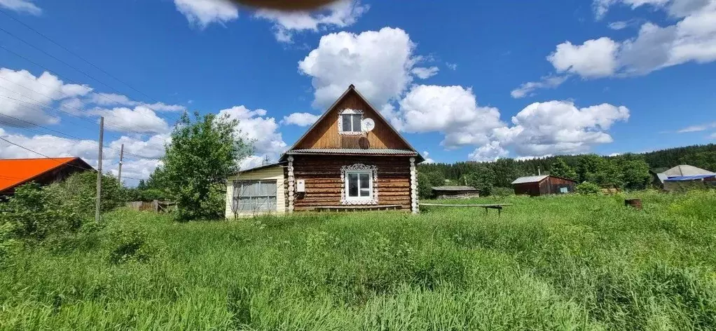 Дом в Пермский край, с. Карагай ул. Островского, 7 (46 м) - Фото 1