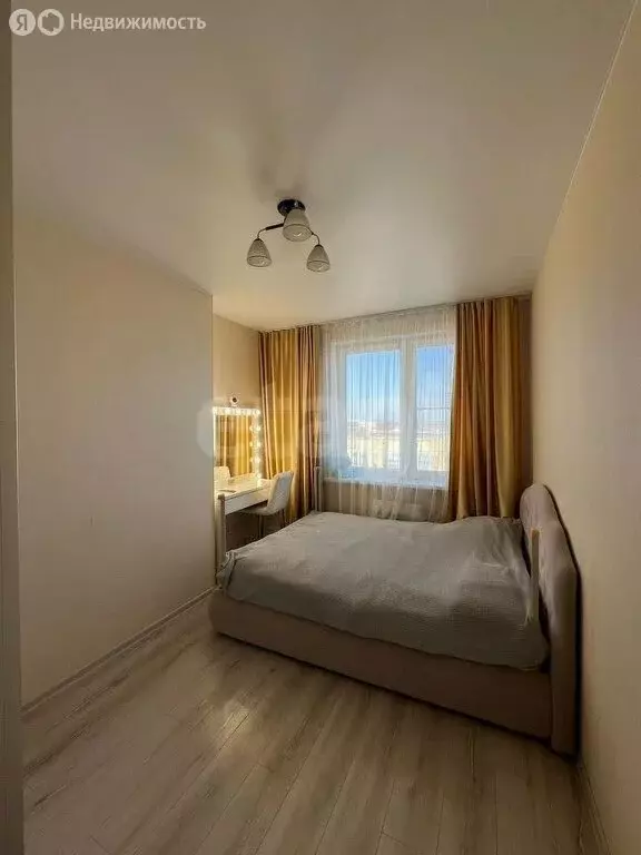 2-комнатная квартира: Омск, улица Крупской, 13/1 (56.1 м) - Фото 1