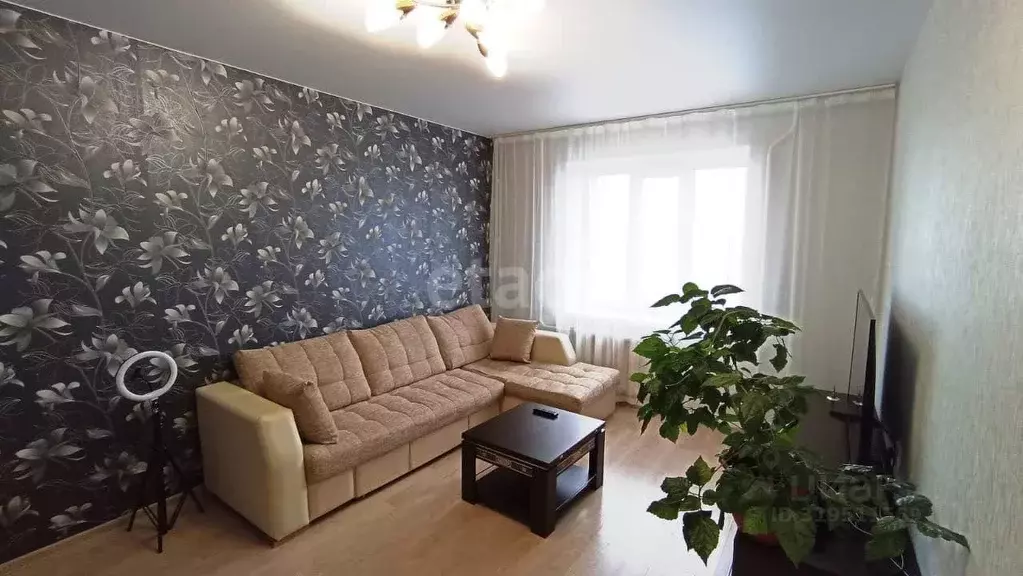 3-к кв. Тамбовская область, Тамбов Мичуринская ул., 142к3 (72.8 м) - Фото 1