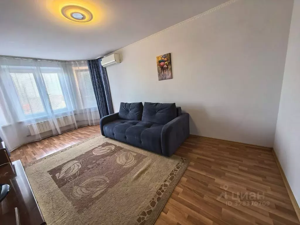 2-к кв. Московская область, Лобня ул. Маяковского, 12 (59.2 м) - Фото 1