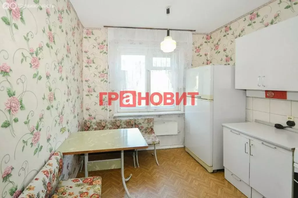 3-комнатная квартира: Новосибирск, Советский район, микрорайон Нижняя ... - Фото 1