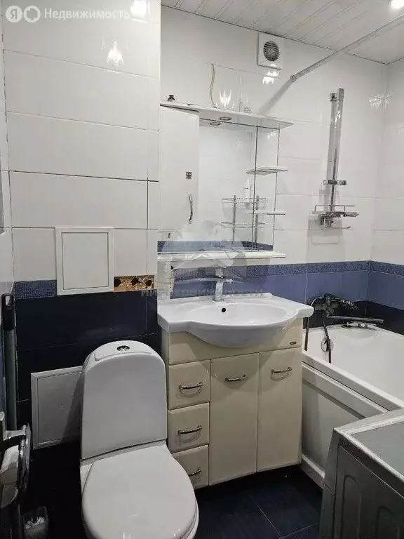 3-комнатная квартира: посёлок городского типа Пролетарий, улица ... - Фото 2