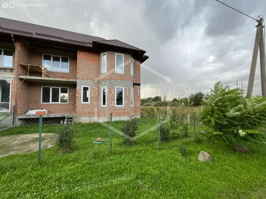 Дом в Калининградская область, Гурьевский муниципальный округ, посёлок ... - Фото 1