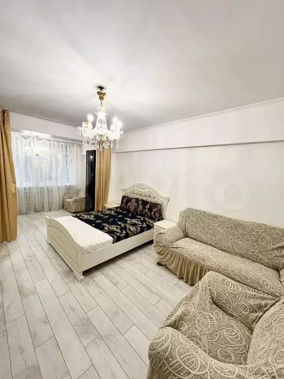 3-к. квартира, 82 м, 1/6 эт. - Фото 0