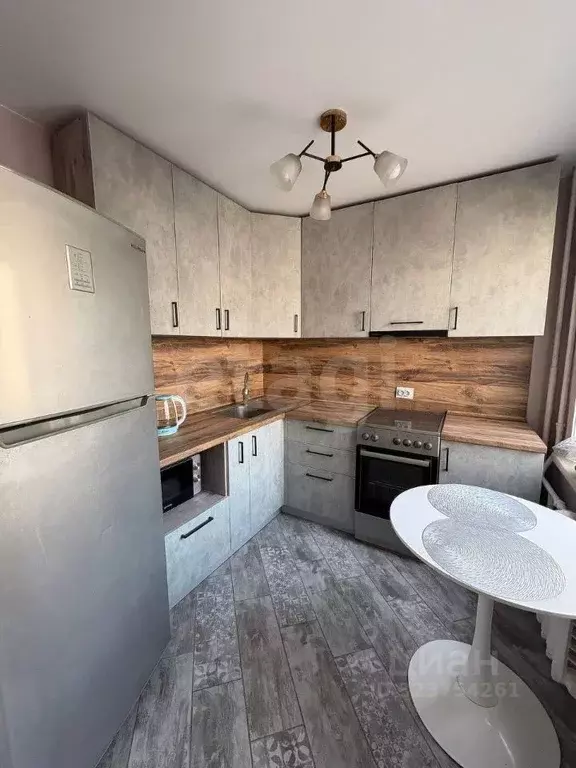 3-к кв. Амурская область, Благовещенск ул. Островского, 20А (56.0 м) - Фото 1