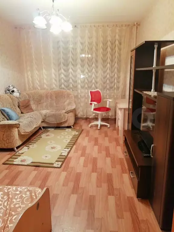 2-к. квартира, 60 м, 4/9 эт. - Фото 1