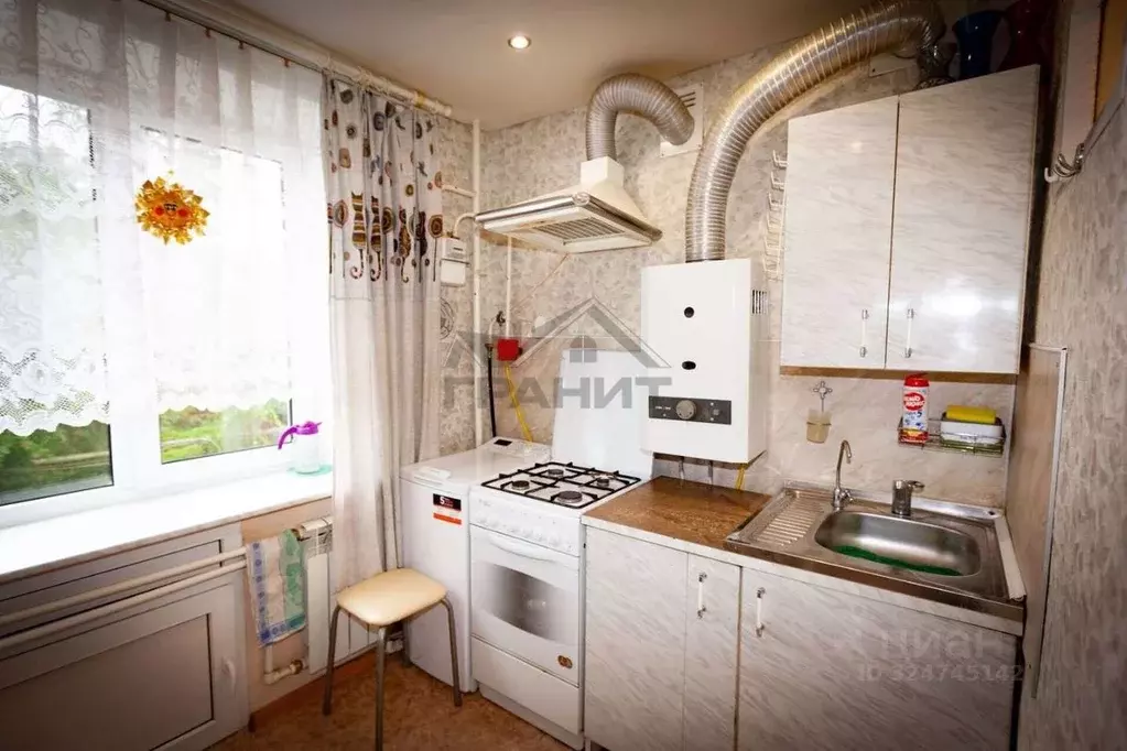 3-к кв. Новгородская область, Маловишерский район, Большевишерское ... - Фото 1