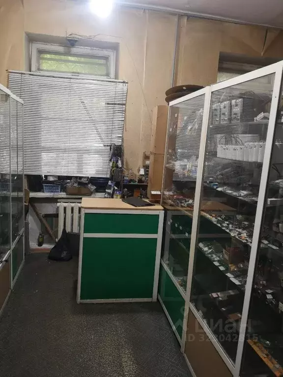 Помещение свободного назначения в Хакасия, Абакан ул. Вяткина, 16 (13 ... - Фото 1