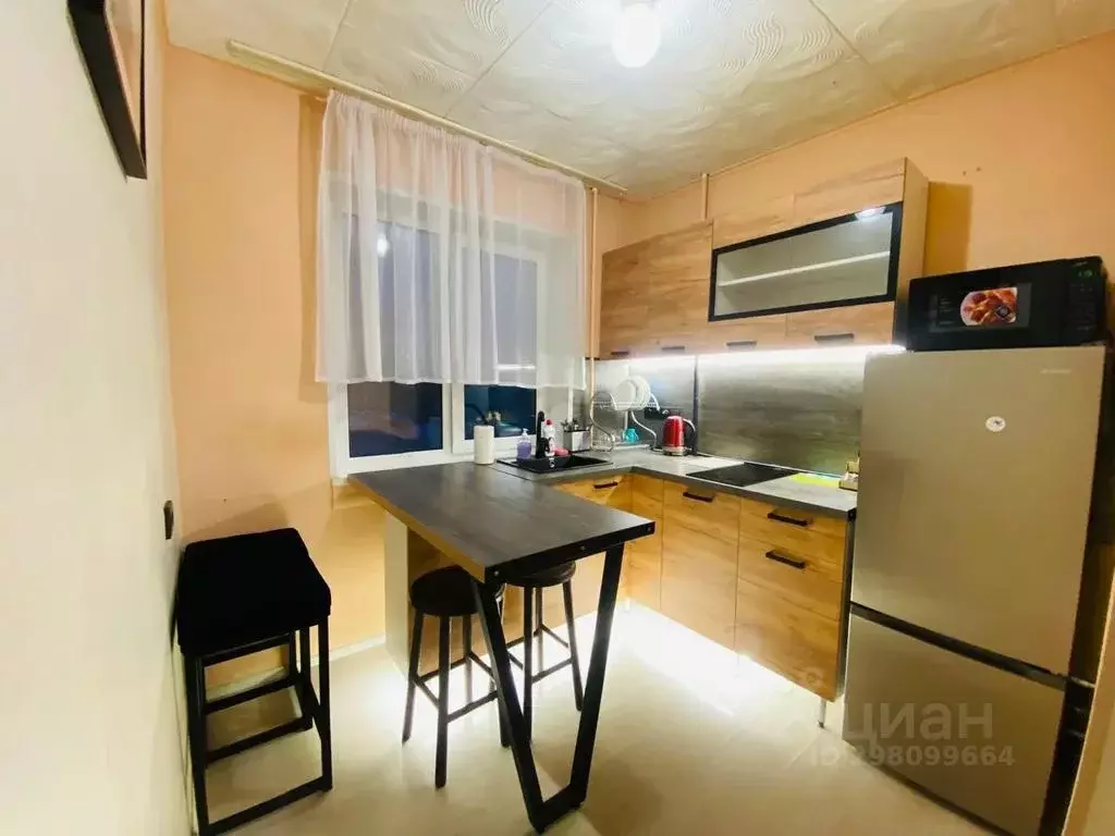 2-к кв. Мурманская область, Мурманск ул. Капитана Буркова, 41 (45.0 м) - Фото 1