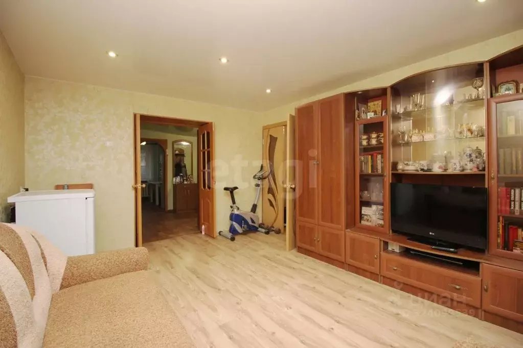 3-к кв. Вологодская область, Шексна рп, Шексна Северная мкр ул. Труда, ... - Фото 1