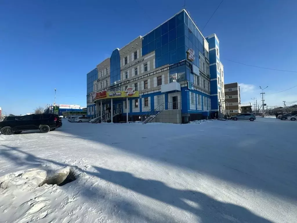 Торговая площадь в Саха (Якутия), Якутск ул. Дзержинского, 52/1 (535 ... - Фото 1