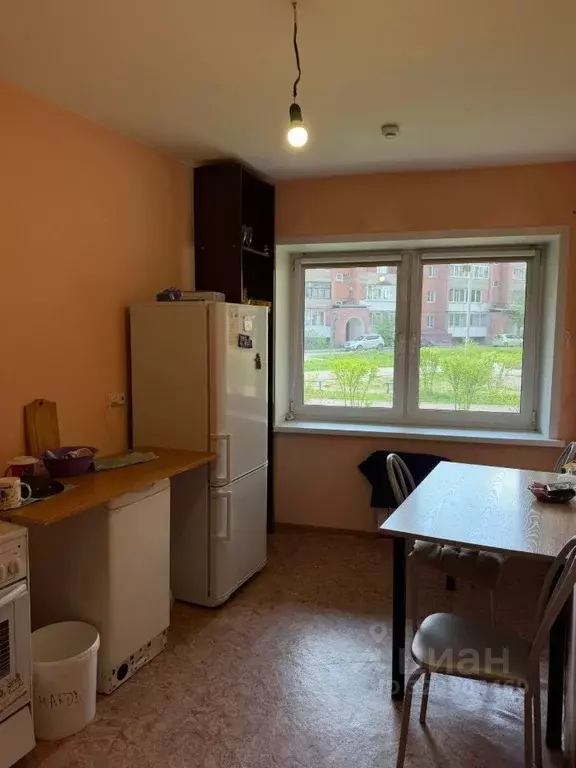 1-к кв. Иркутская область, Иркутск ул. Розы Люксембург, 118 (30.0 м) - Фото 0