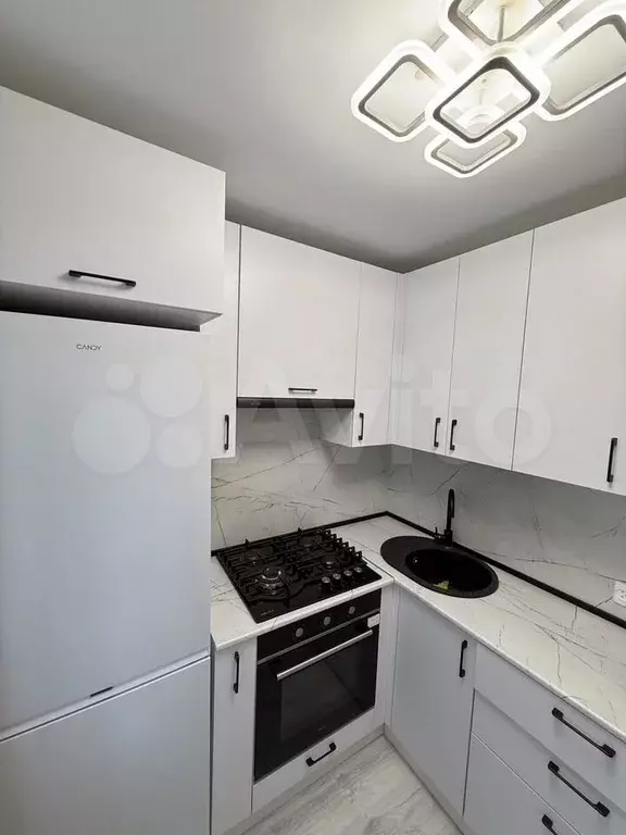2-к. квартира, 42 м, 1/5 эт. - Фото 1