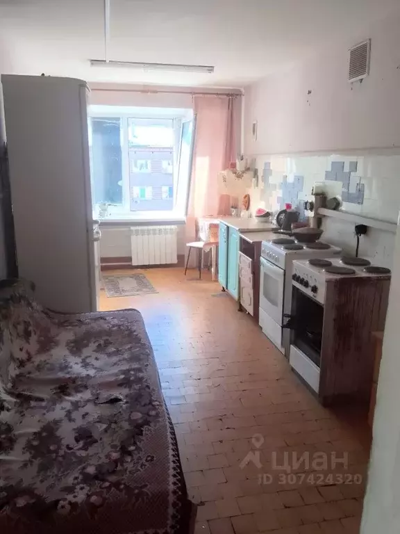 Комната Самарская область, Тольятти Ленинградская ул., 27 - Фото 0