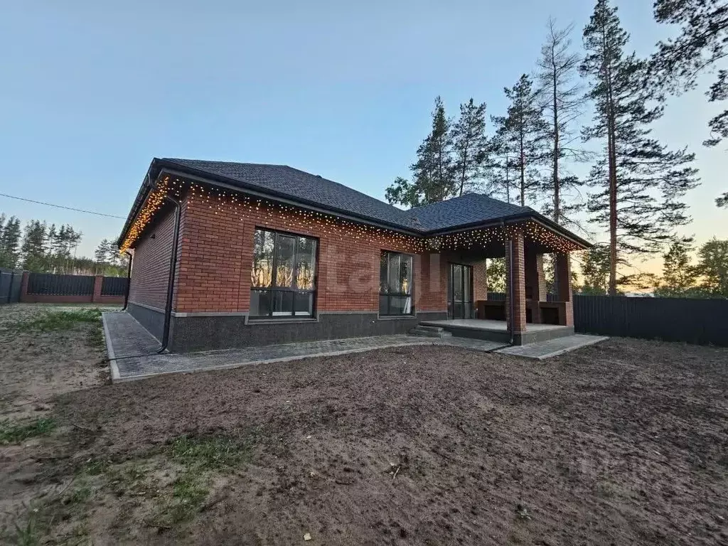 Дом в Воронежская область, Рамонский район, Горожанское с/пос, д. ... - Фото 1