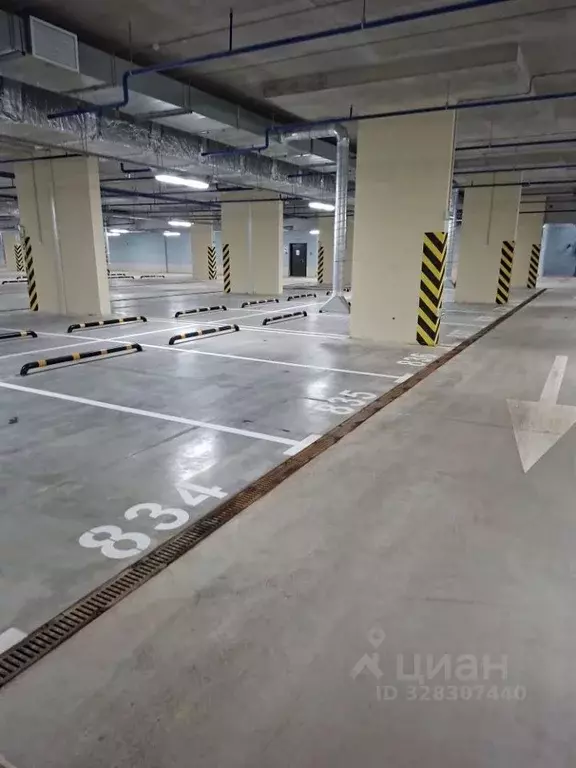 Гараж в Московская область, Ленинский городской округ, пос. Развилка ... - Фото 1