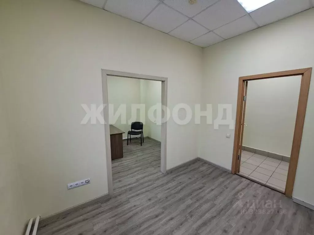 Офис в Новосибирская область, Новосибирск ул. Петухова, 51А (20 м) - Фото 1