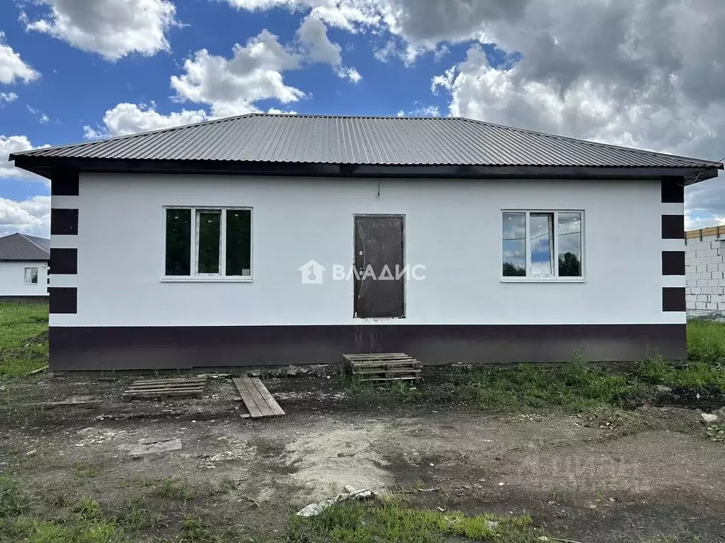 Дом в Пензенская область, с. Бессоновка ул. Луговая (108 м) - Фото 1